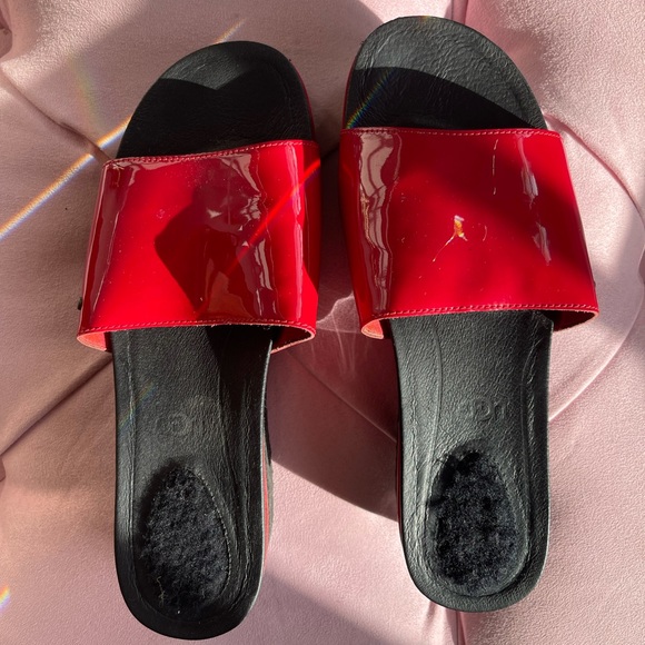 ❤️🌹UGG platform slides sandals❤️❤️ - Picture 2 of 4